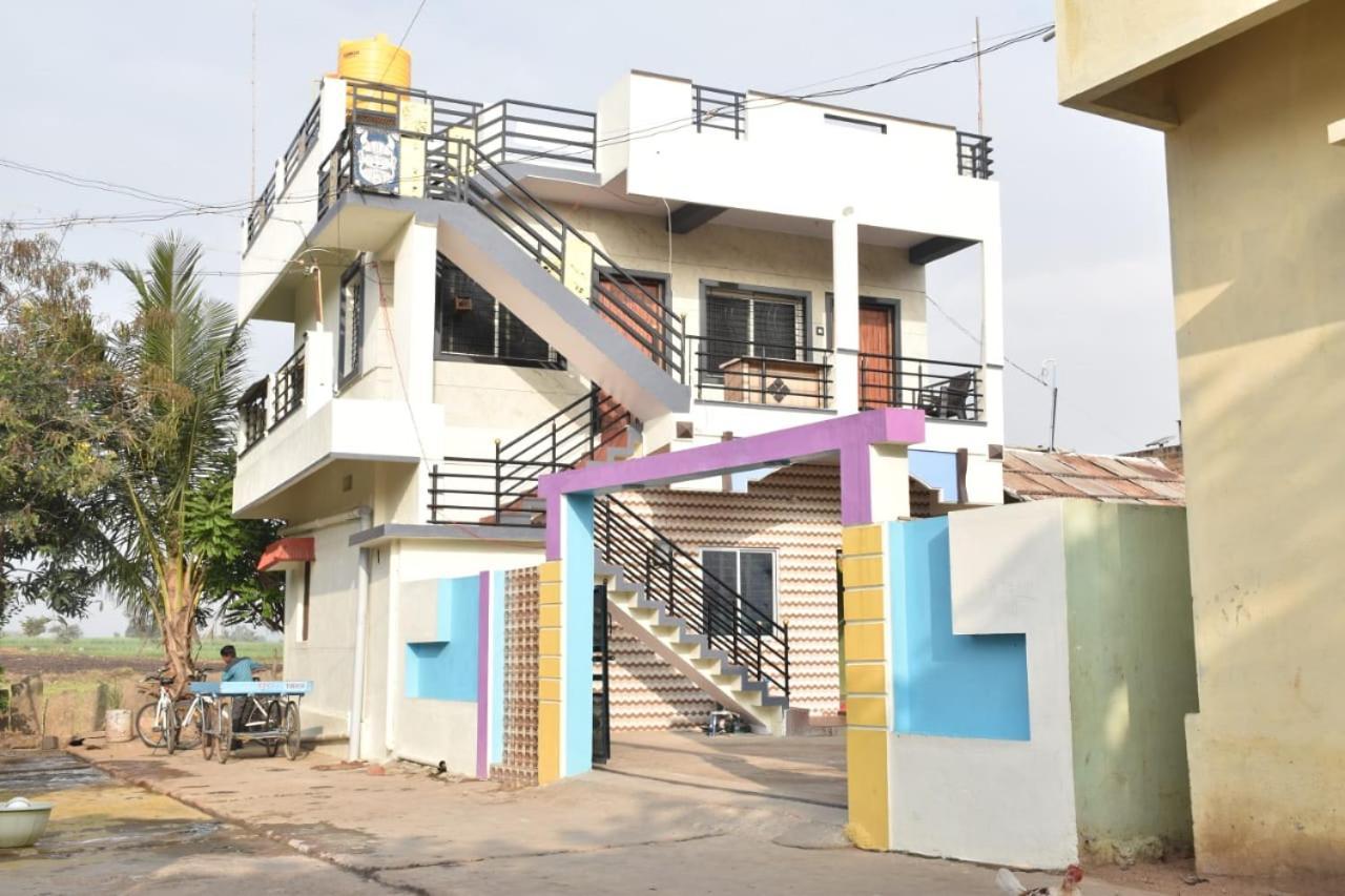 Coconut Homestay Hampi Esterno foto